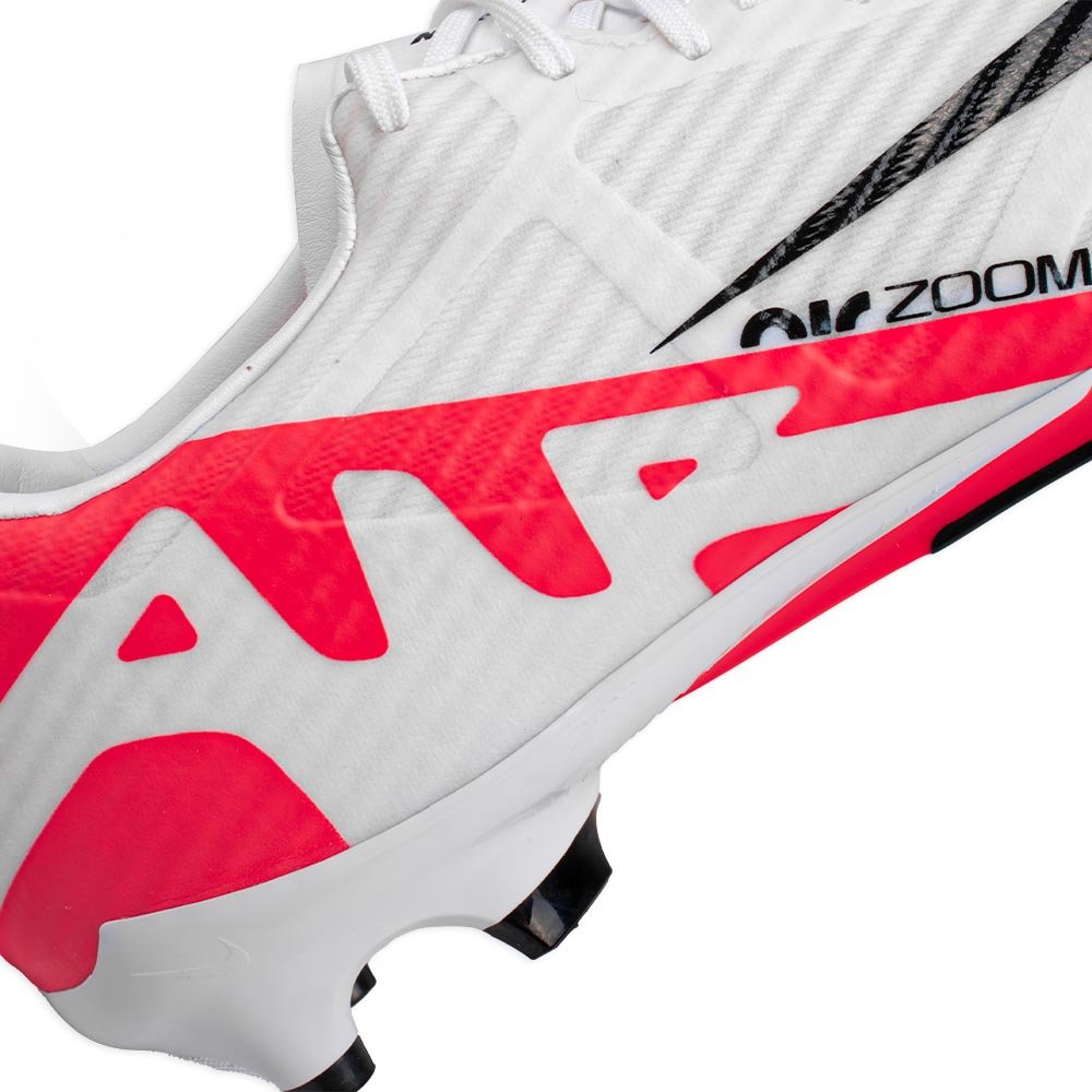 Chuteira Nike Zoom Vapor 15 Academy Campo