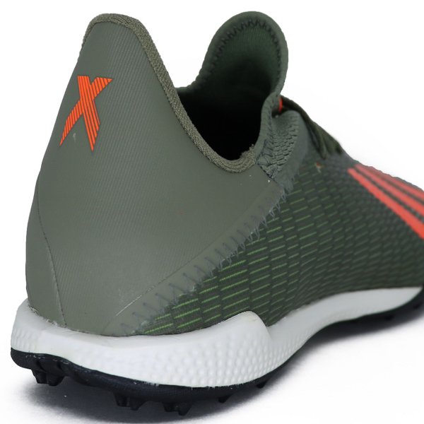 Chuteira Adidas X Society