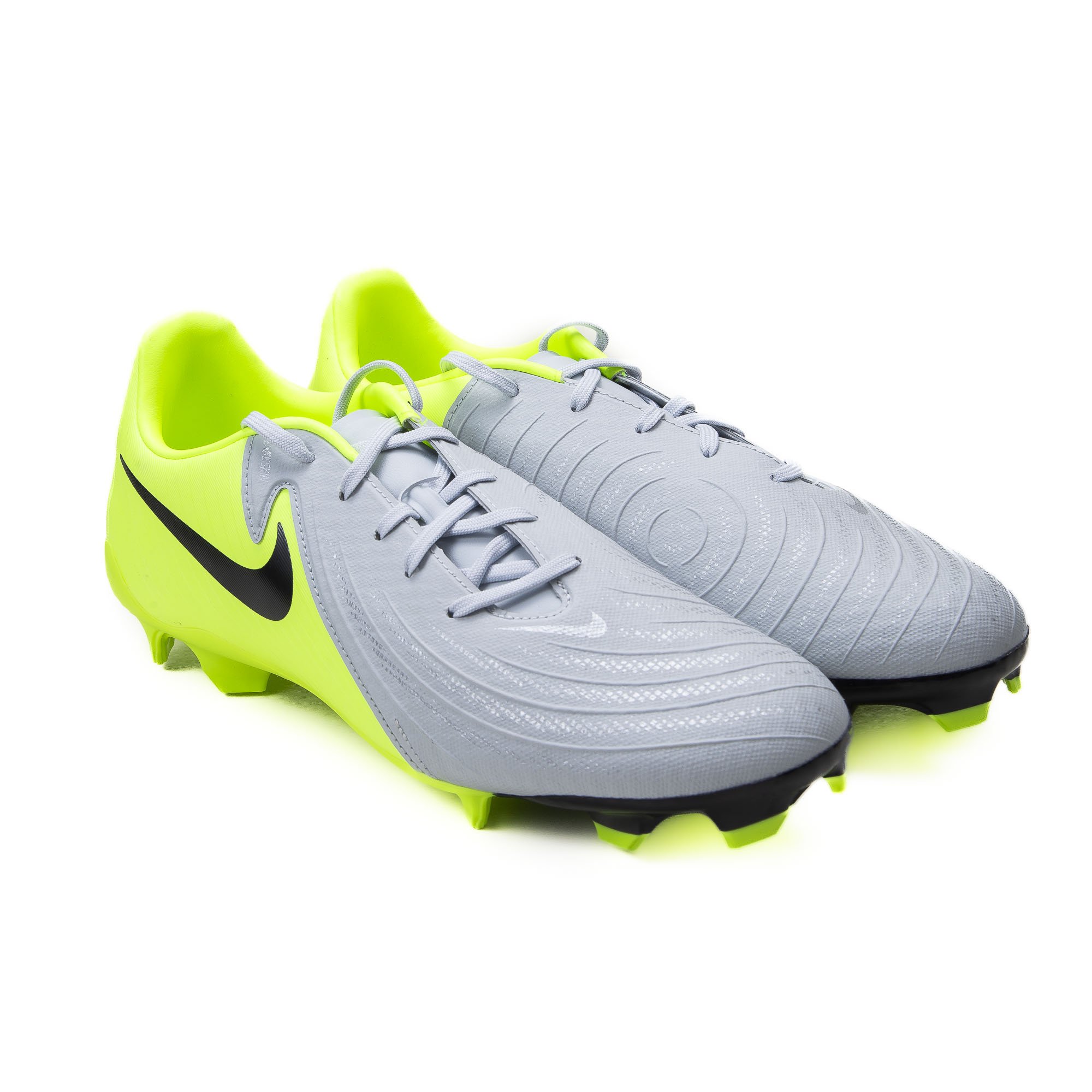 Chuteira Nike Phantom GX II Campo