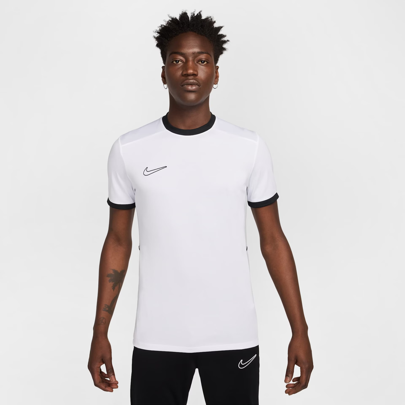 Nike DRI-FIT サッカーシャツ Gサイズ Camiseta Nike Dri-FIT Academy Masculina