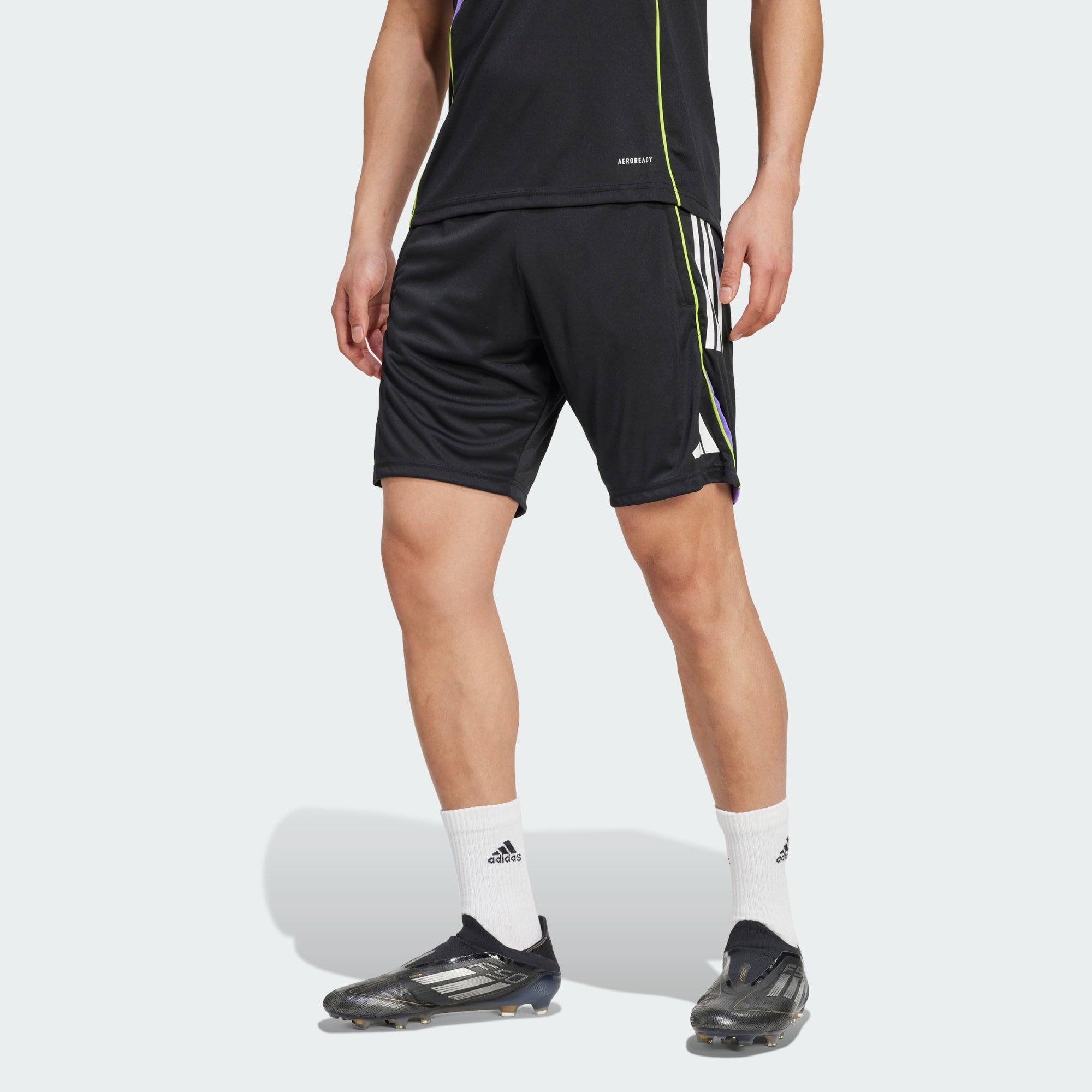 seedビ2② Shorts Adidas de Treino Competição