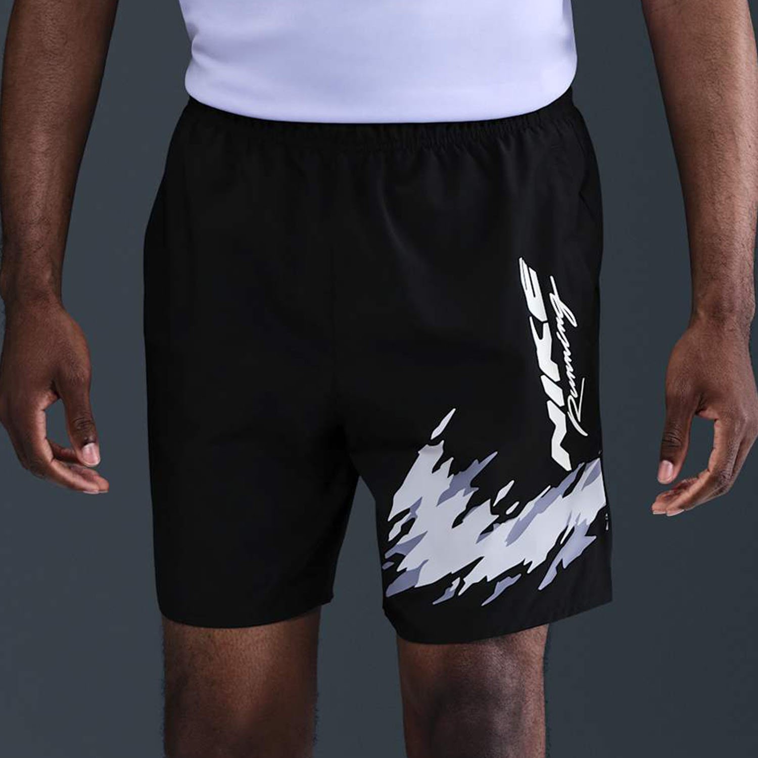 Short Nike Challenger Masculino