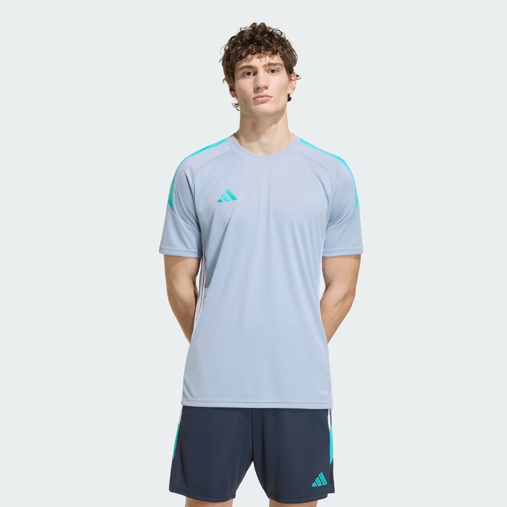 Camiseta Adidas Tiro 26 Essentials - KS5861